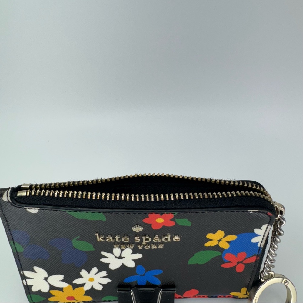 Kate Spade New York Staci Sailing Floral Cameron Medium L-Zip Cardholder - Picture 4 of 11